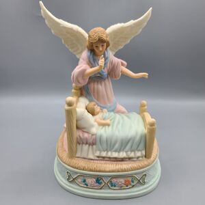 Lefton Porcelain Winged Angel Praying Musical Figurine Lord’s Prayer 1995